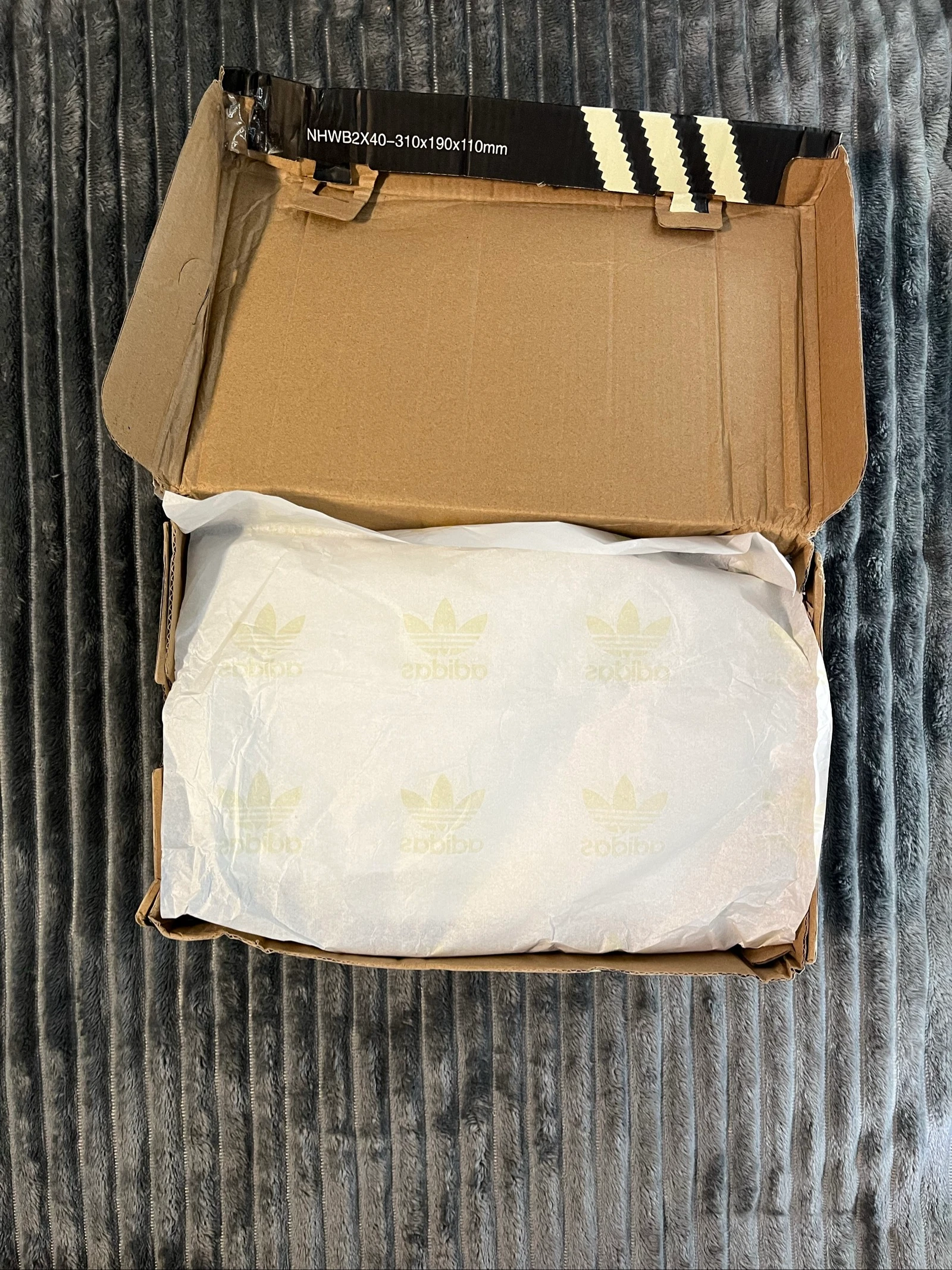 Tênis Adidas Samba x Wales Bonner – photo 14
